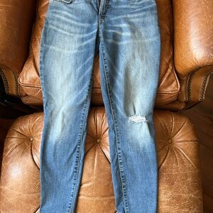Lucky Brand Blue Skinny Jeans Distressed Style